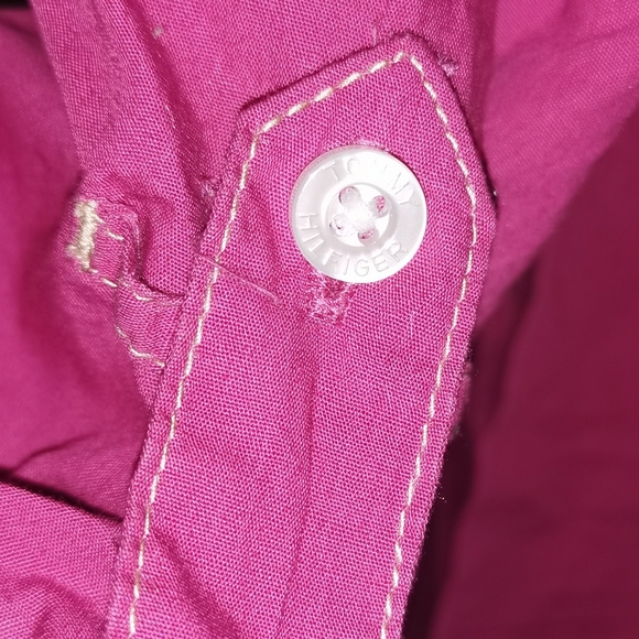 3/60$🧥 Tommy Hilfiger Pink button down shirt S - Picture 6 of 9
